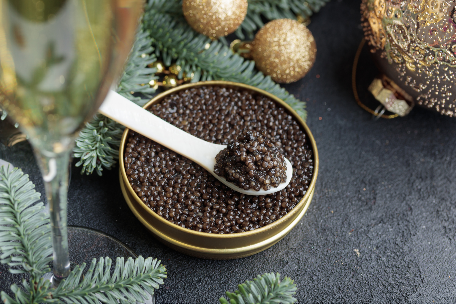 caviar spoon