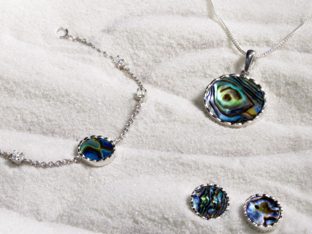 Why Mother of Pearl Jewelry is the Perfect Summer Accessory
