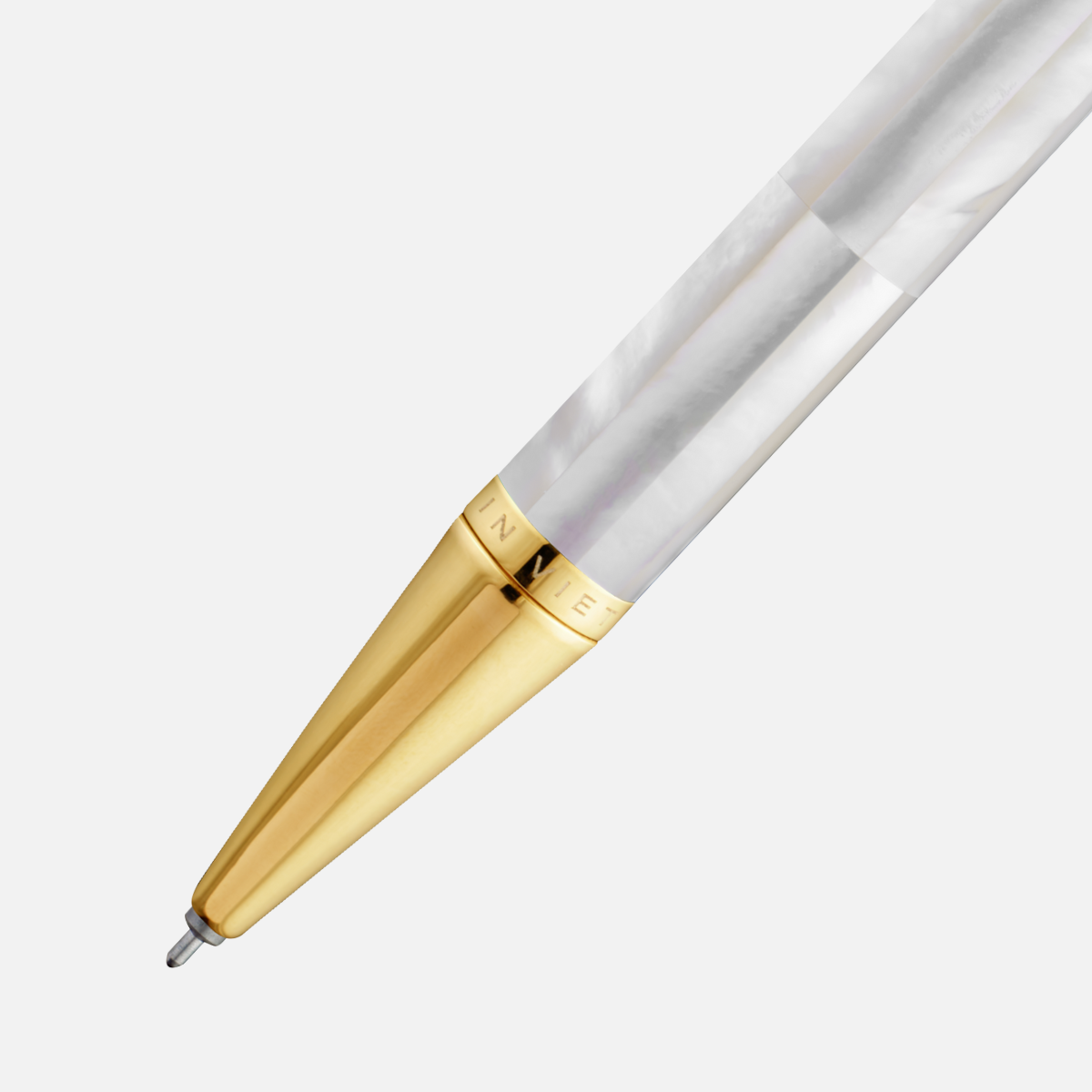 Mastery - Northern Australia White Pearl - Gold Plated