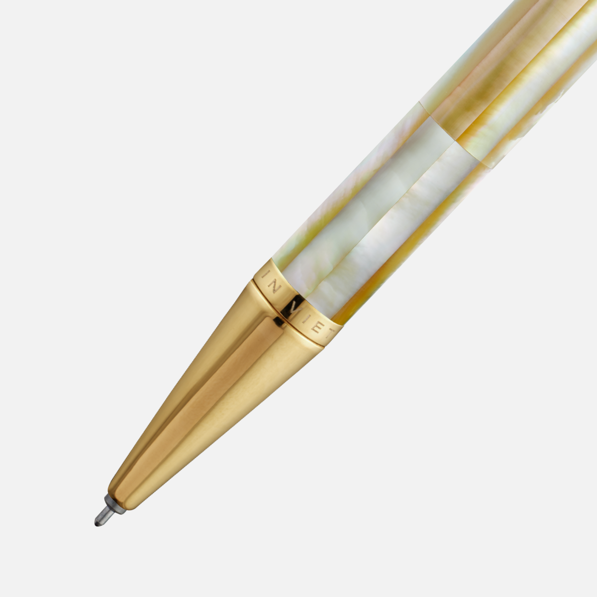 Mastery - Northern Australia Golden Pearl - Gold Plated With White Clip